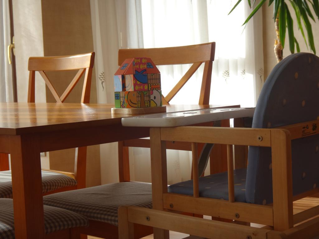 Apartamentos Gasteiz Βιτόρια-Γκαστέις Εξωτερικό φωτογραφία