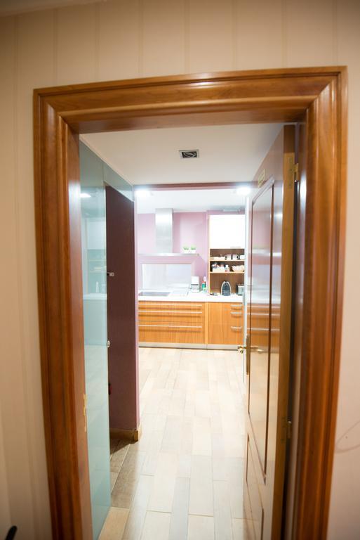 Apartamentos Gasteiz Βιτόρια-Γκαστέις Εξωτερικό φωτογραφία
